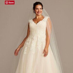 Wedding Dress Size 16W **NEVER WORN** New With Tags!